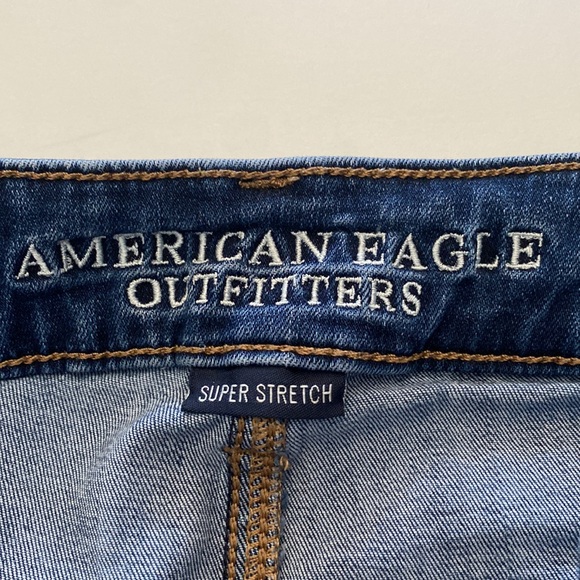 American Eagle, super stretch shorts - Picture 3 of 4